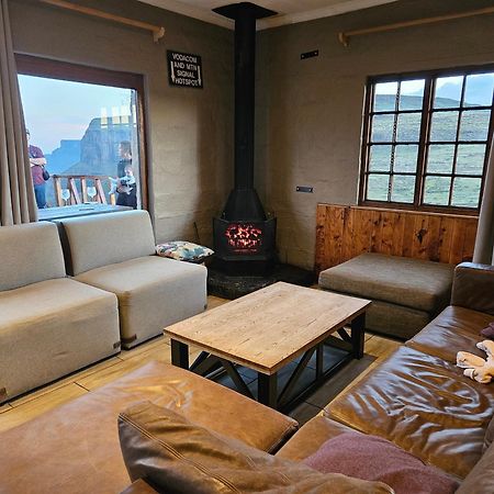 Sani Mountain Escape Hotel Mokhotlong Exterior photo
