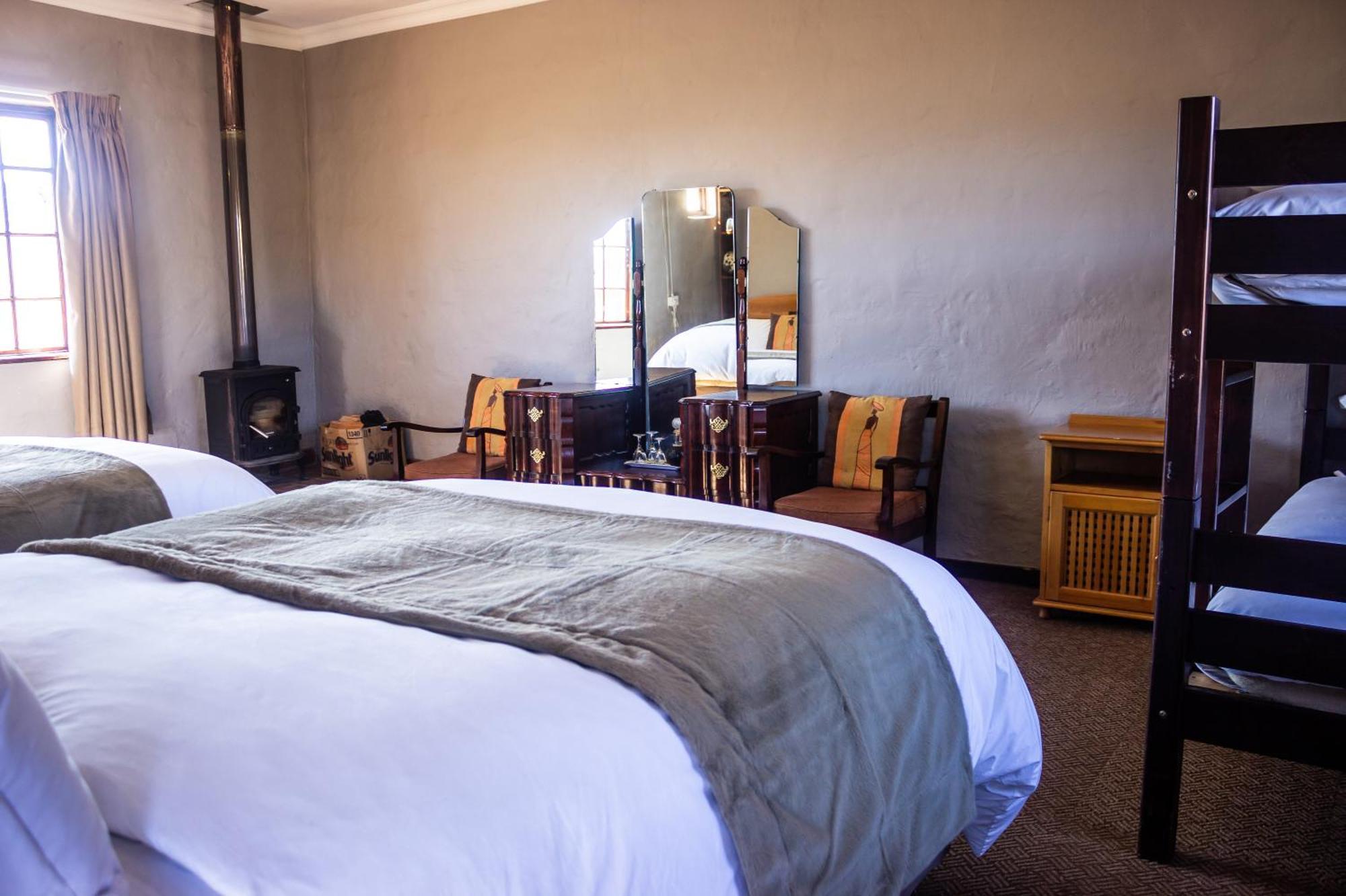 Sani Mountain Escape Hotel Mokhotlong Room photo